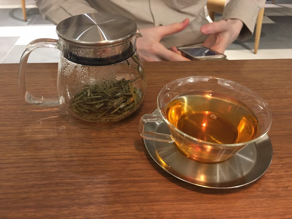 JOSEPHカフェのティーカップセットはキントー製